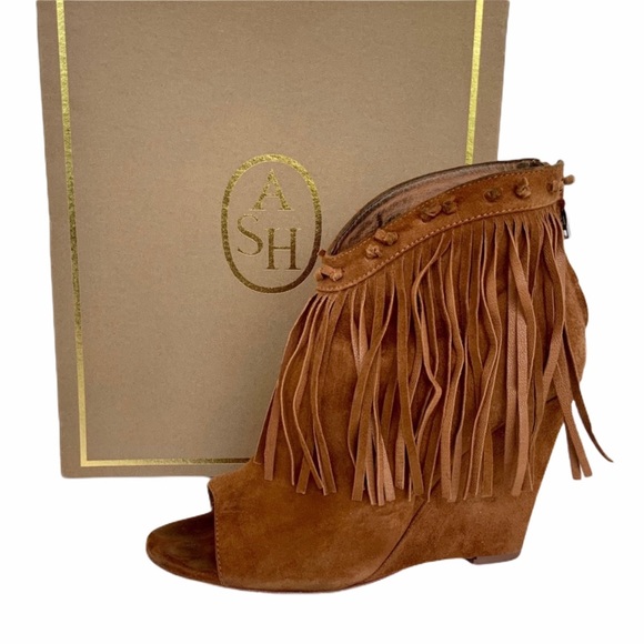 Ash Shoes - ASH Janis fringe boots. SZ 37